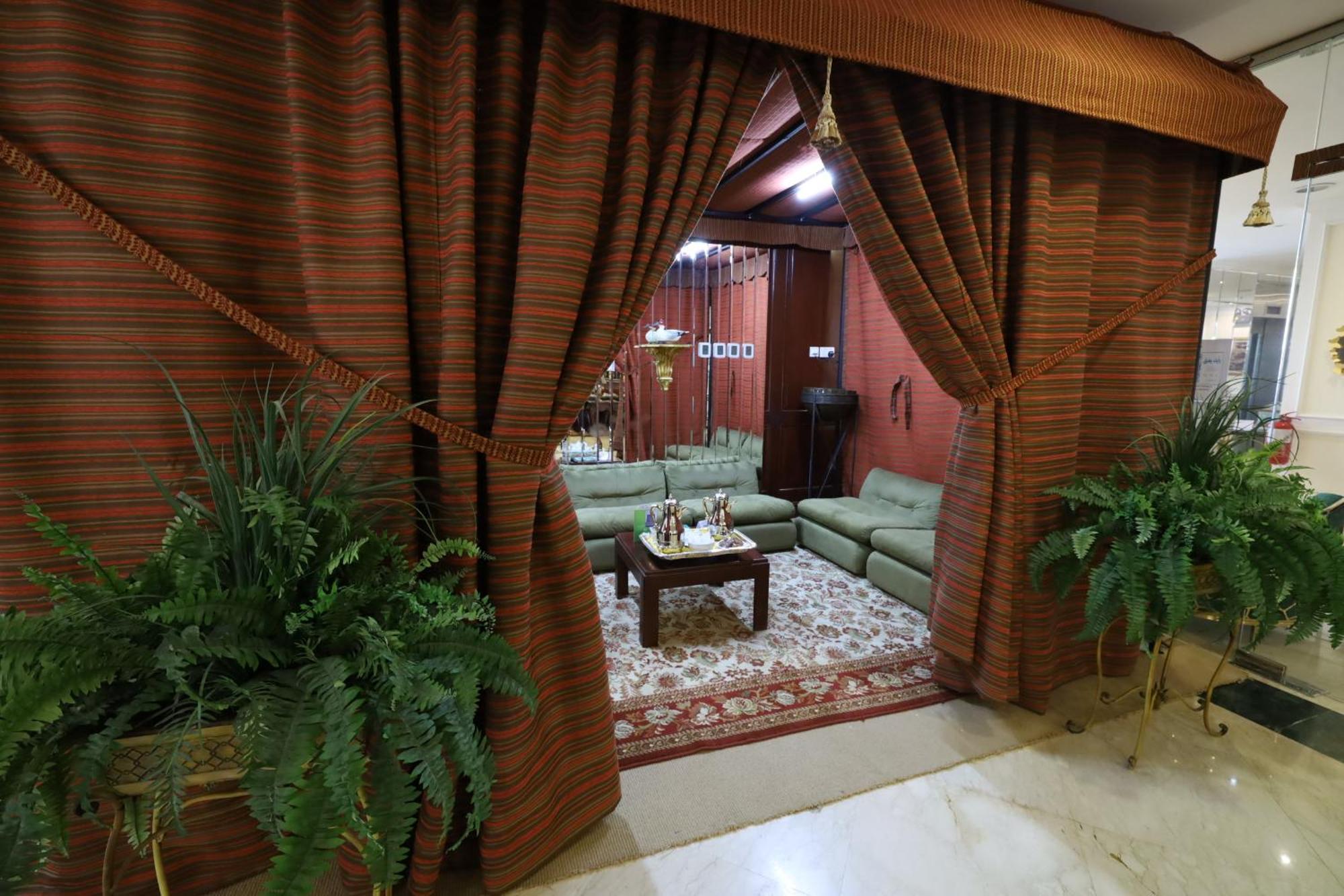 Habitat All Suites, Al Khobar Eksteriør billede The lobby of the hotel