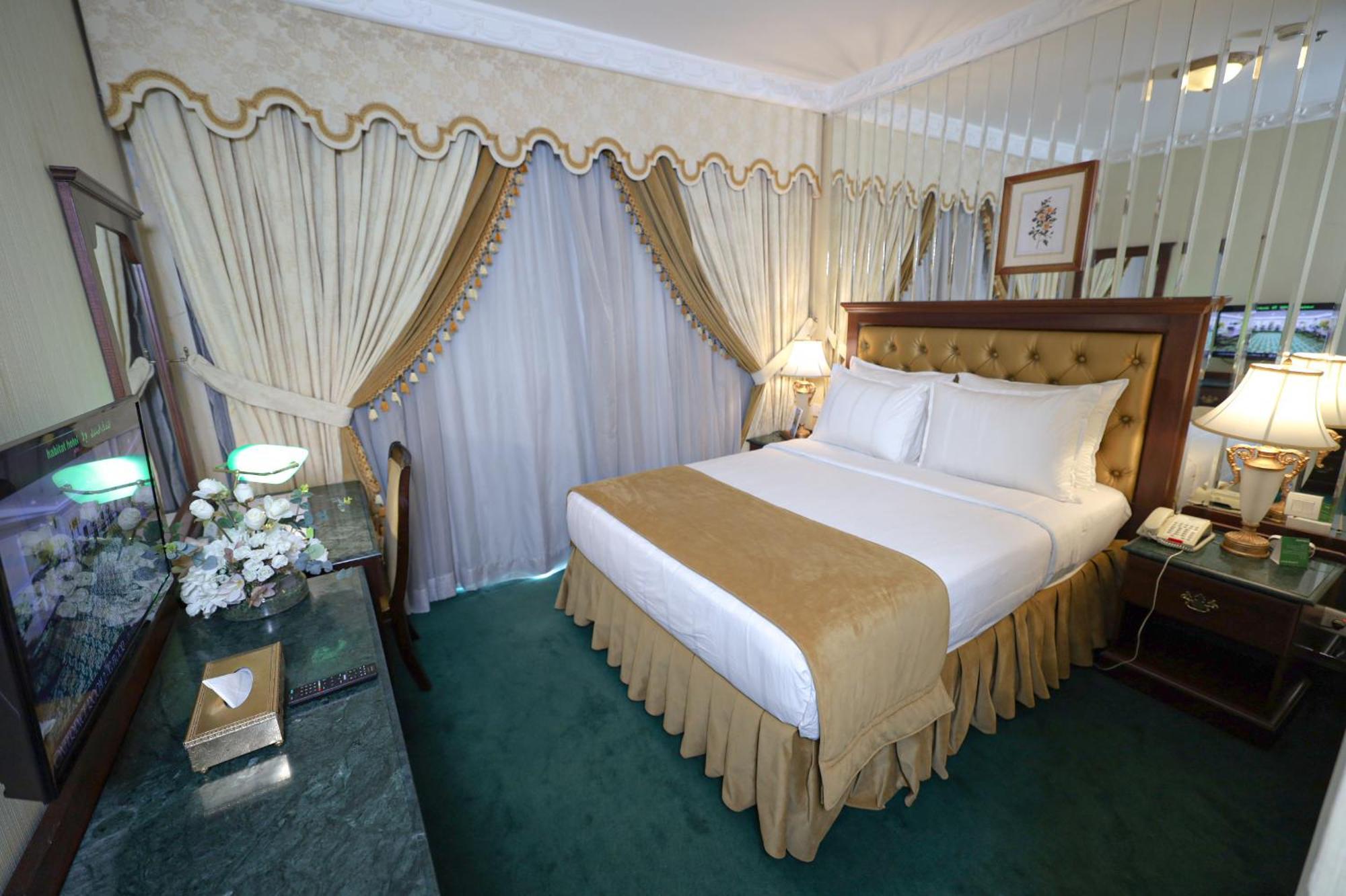 Habitat All Suites, Al Khobar Eksteriør billede A bedroom at the hotel