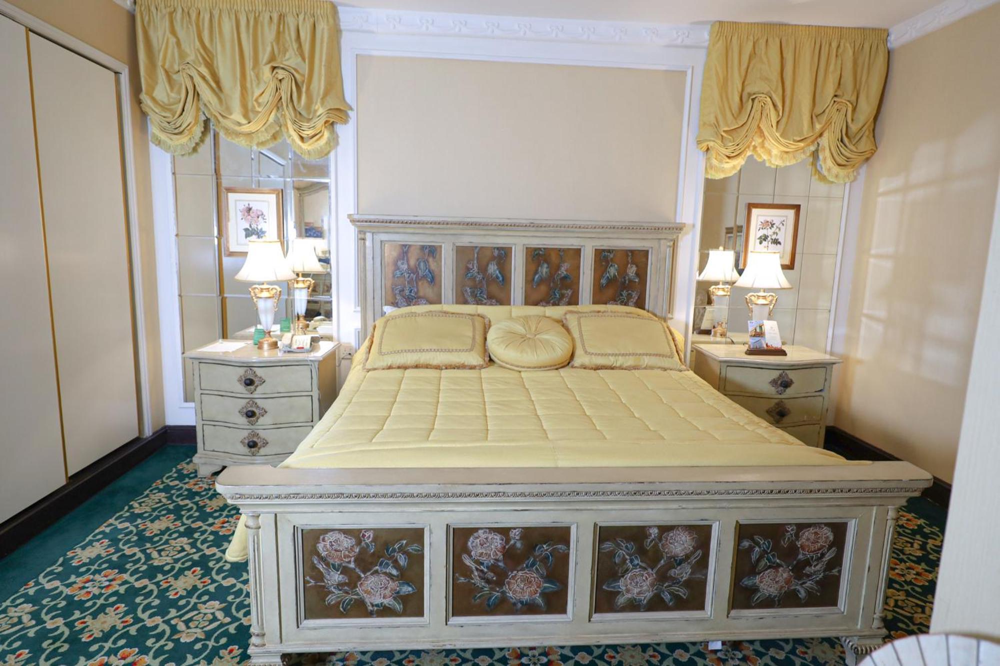 Habitat All Suites, Al Khobar Eksteriør billede A bedroom at the hotel